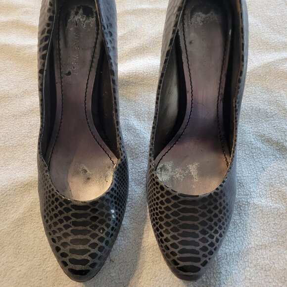 Nine West Gray faux snake Platform Heels. Size US 8 (EUR 38, UK 6) - Picture 1 of 6